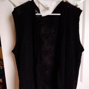 Black vest women's juniors  medium shein